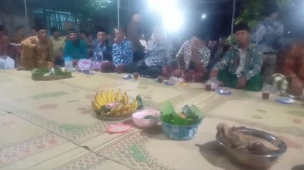 Tradisi Njagong Puputan Babaran