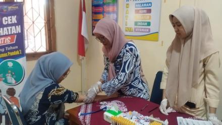 Cek Kesehatan Gratis (CKG) bagi Pamong, Bamuskal dan Guru SMP N 2 Pandak