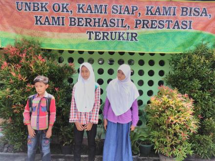 Try Out SD/SMP Oleh Desa Caturharjo